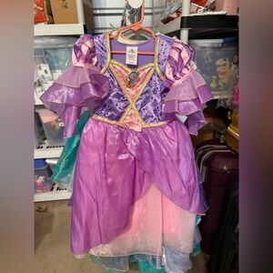 Disney Store Rapunzel Deluxe Costume Dress – Size 4 – New With Tags